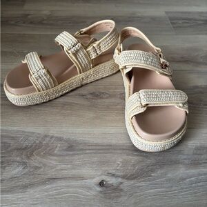Dream Pairs Cream Woven Sandals